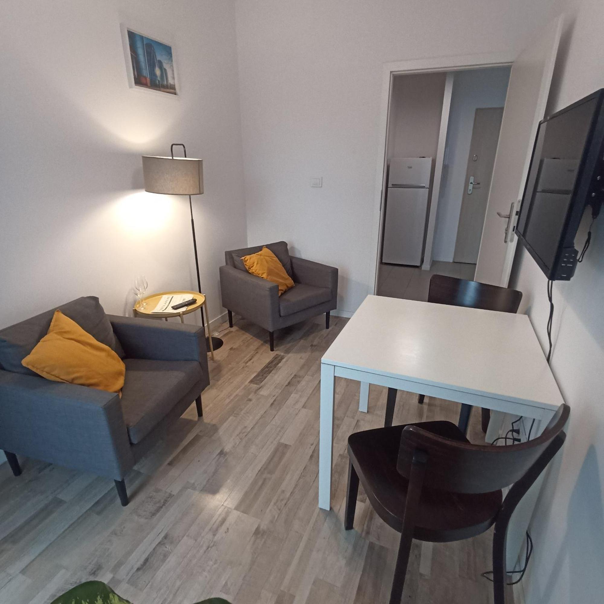 Arche Residence Lodz Экстерьер фото